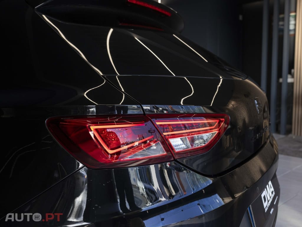 Seat Leon SC 2.0 TSI S&S DSG Cupra 290