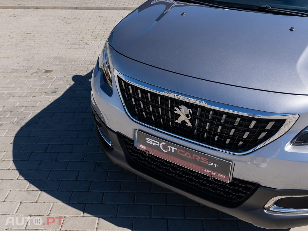 Peugeot 2008 1.2 PureTech Style