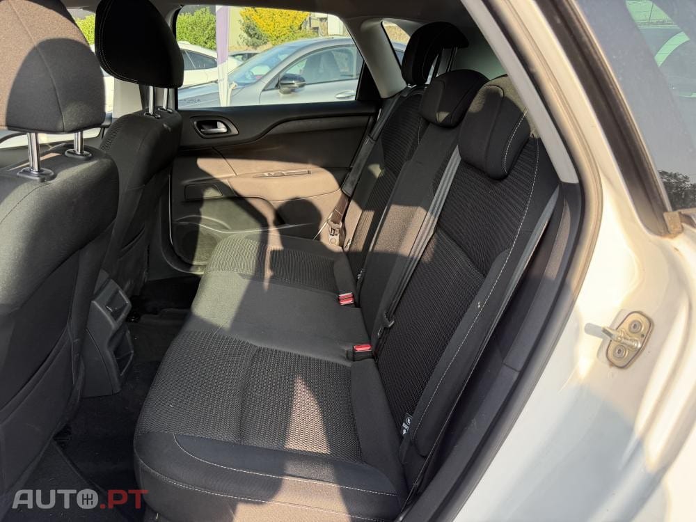 Citroen C4 1.6 BlueHDi Feel EAT6