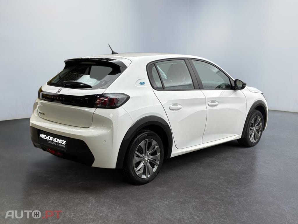 Peugeot E-208 50 kWh Active Pack