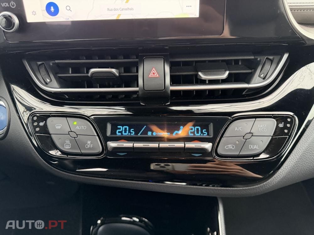 Toyota C-HR 1.8 Hybrid Square Collection