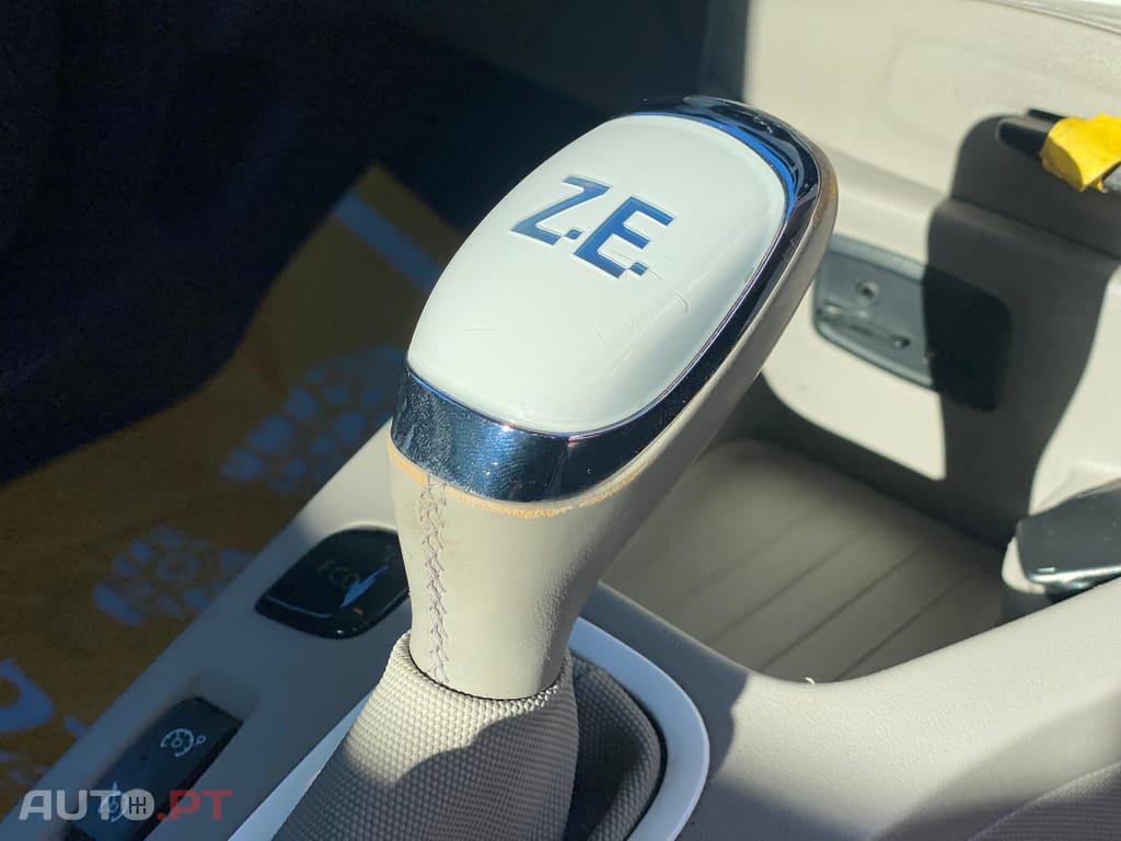 Renault Zoe (c/ Bateria) 41 kwh Life