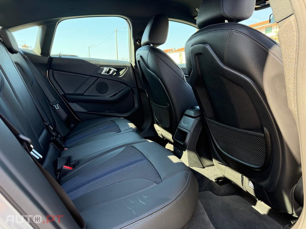 BMW 216 d Pack Desportivo M