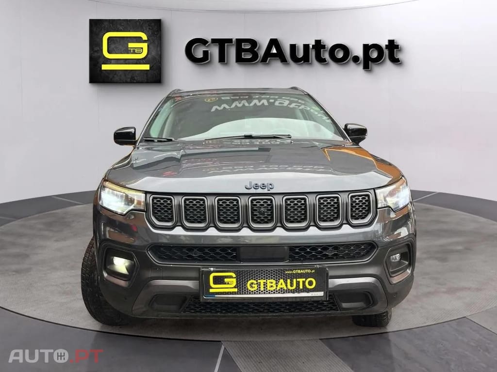 Jeep Compass 1.3 Híbrido  T4 Trailhawk AWD 