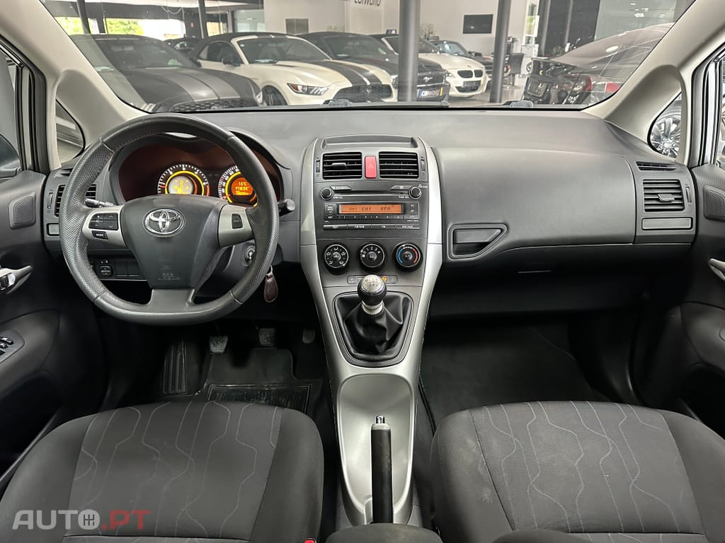 Toyota Auris 1.4 D-4D Comfort