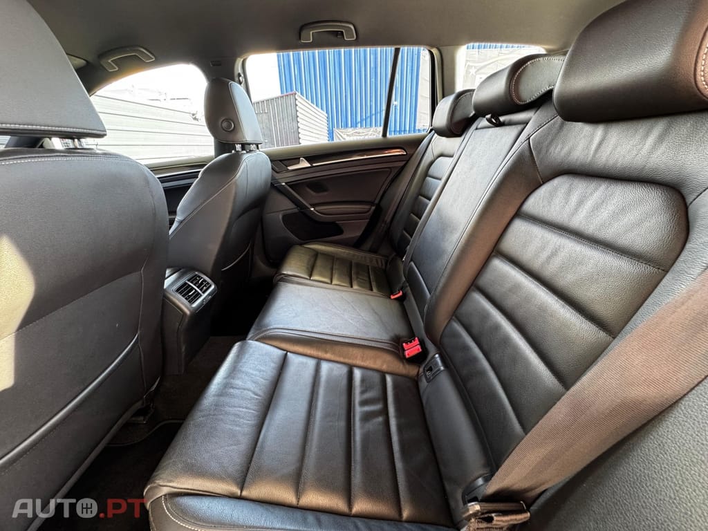 Volkswagen Golf Variant 2.0 TDi GTD DSG