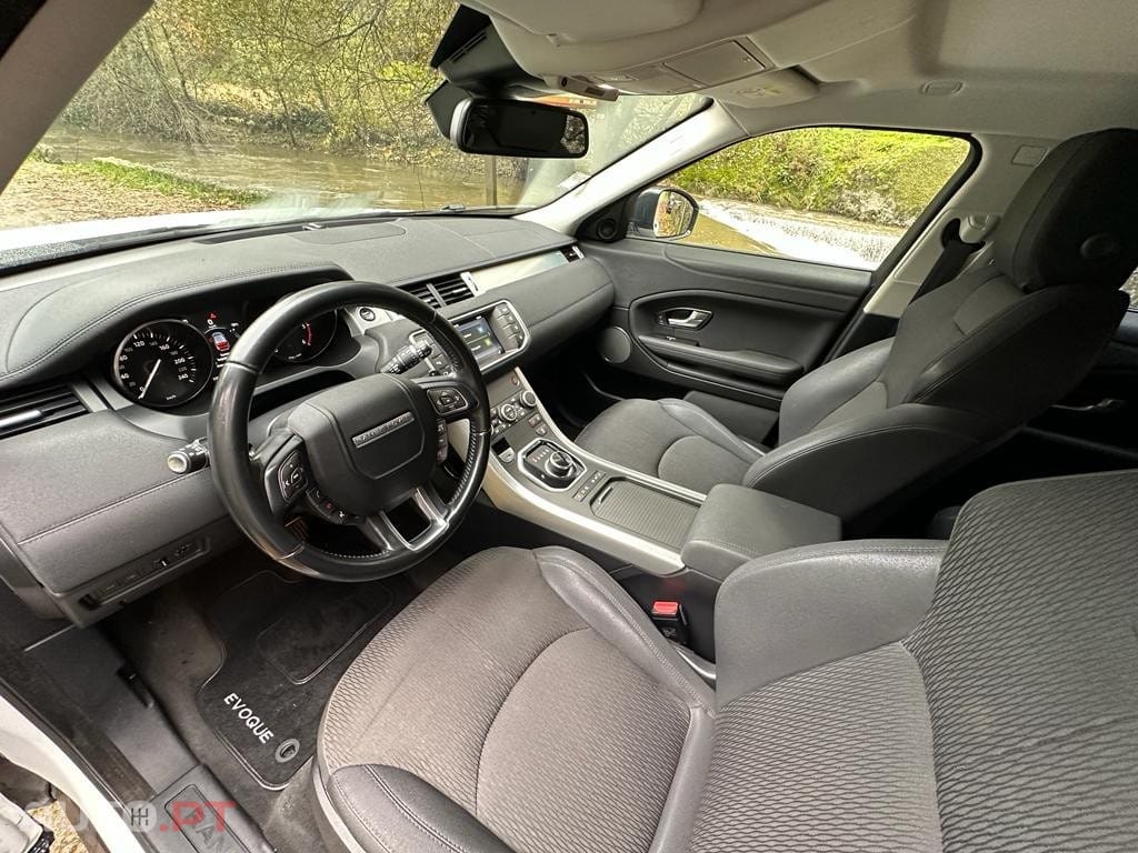 Land Rover Range Rover 2.0 D150 AWD R-Dynamic Auto