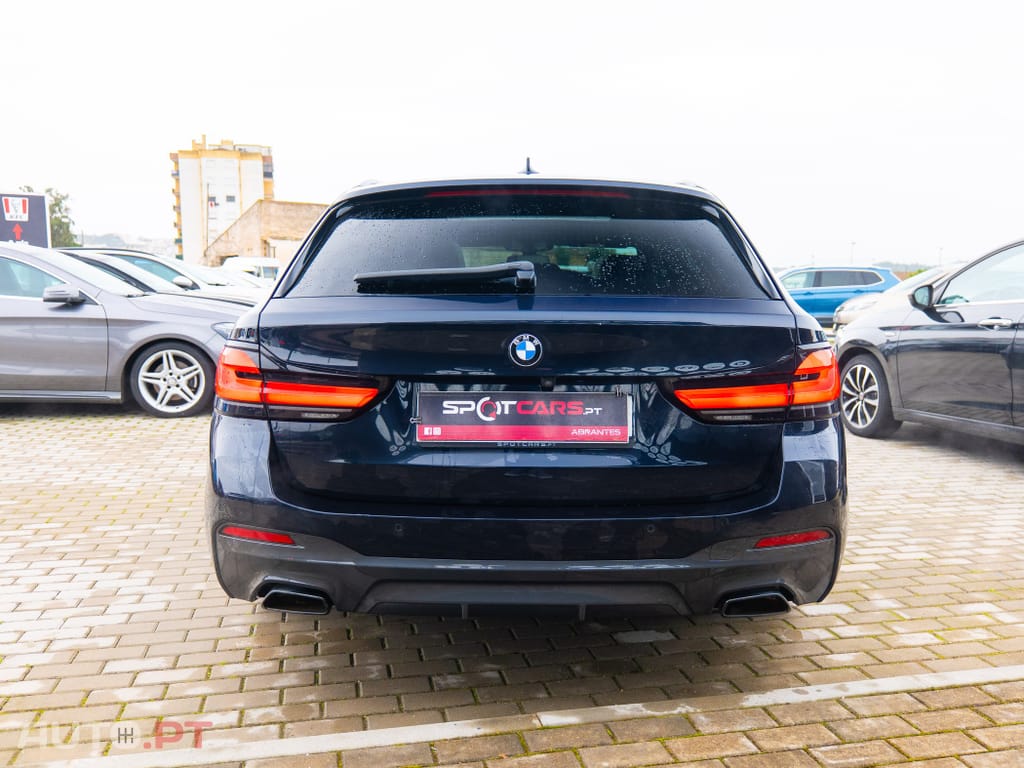 BMW 520 d Pack Desportivo M Auto