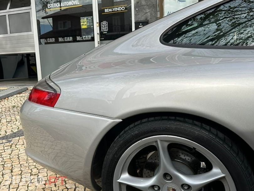 Porsche 996 Carrera