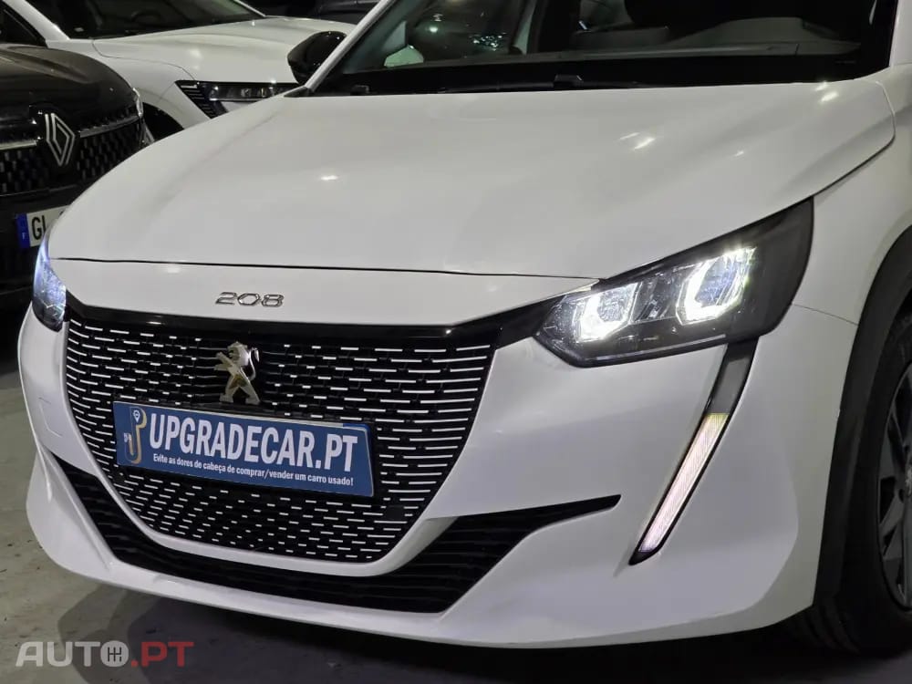 Peugeot E-208 50 kWh SE Style