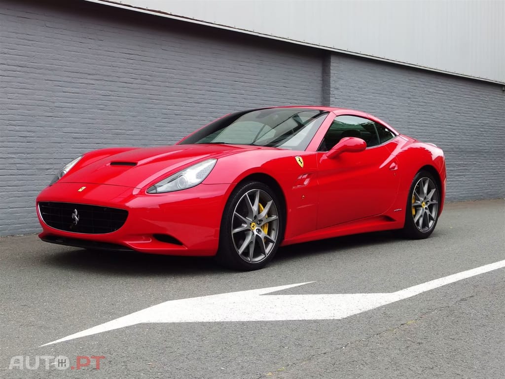 Ferrari California 4.3 V8 30