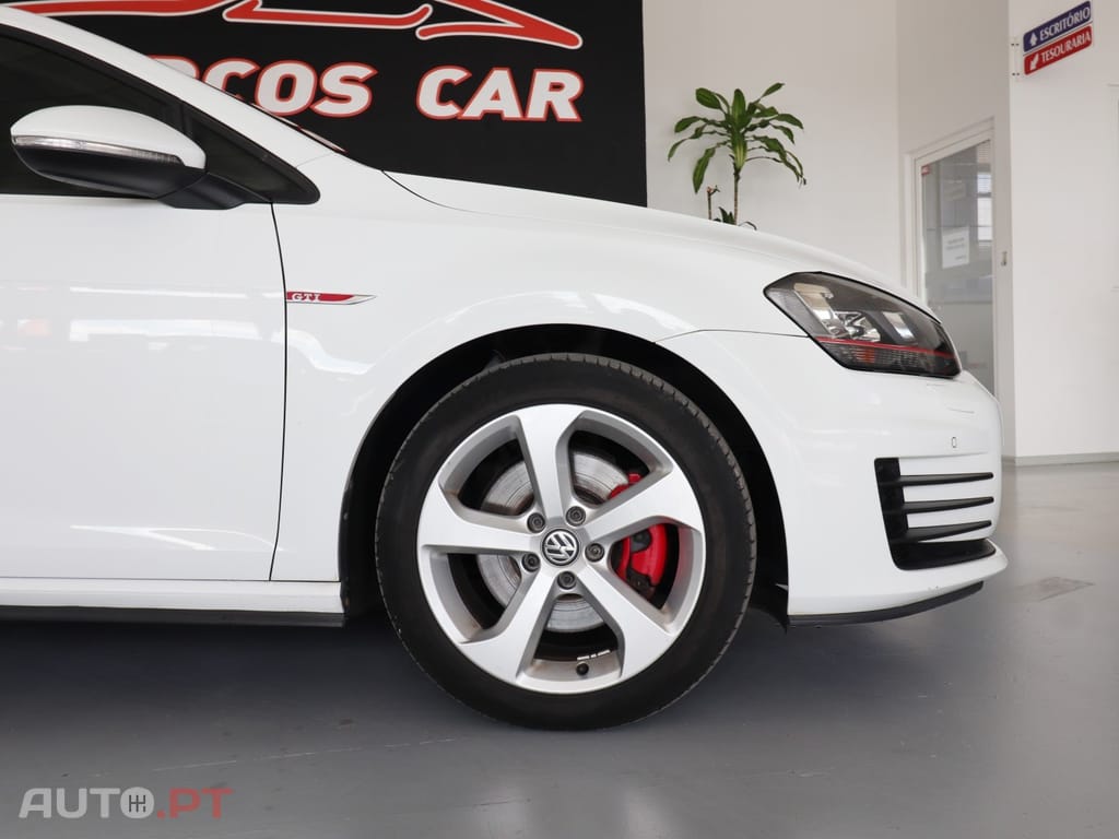 Volkswagen Golf 2.0 TSi GTi Performance