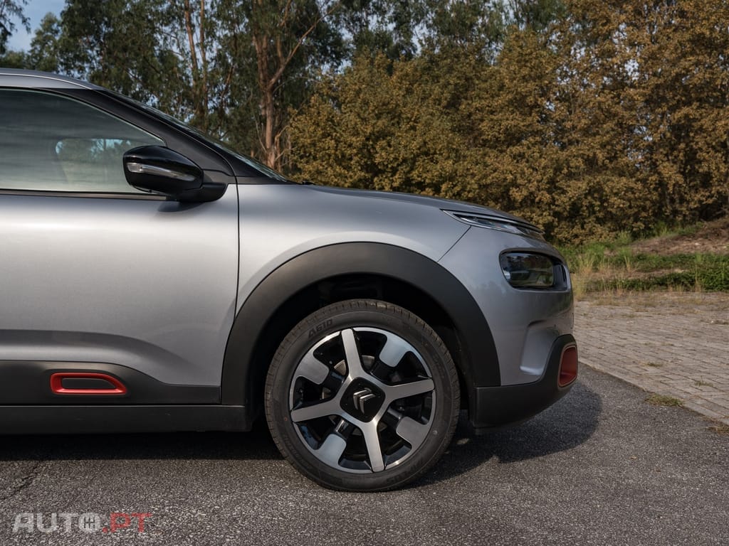 Citroen C4 Cactus 1.2 PureTech Shine