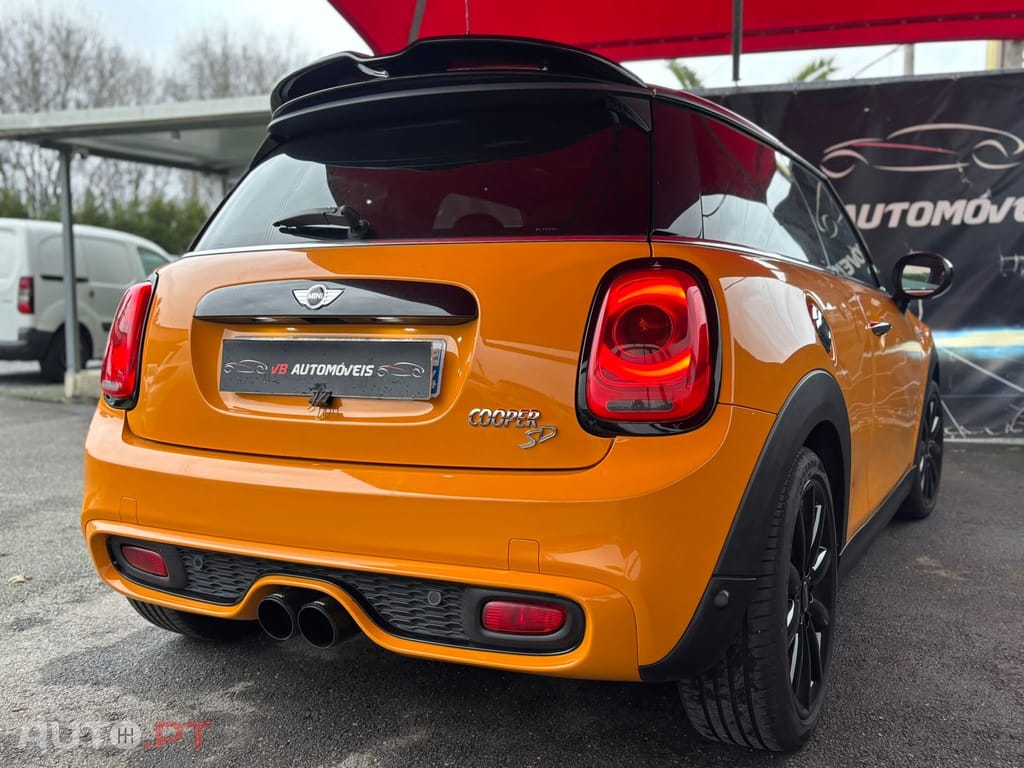 MINI Cooper SD