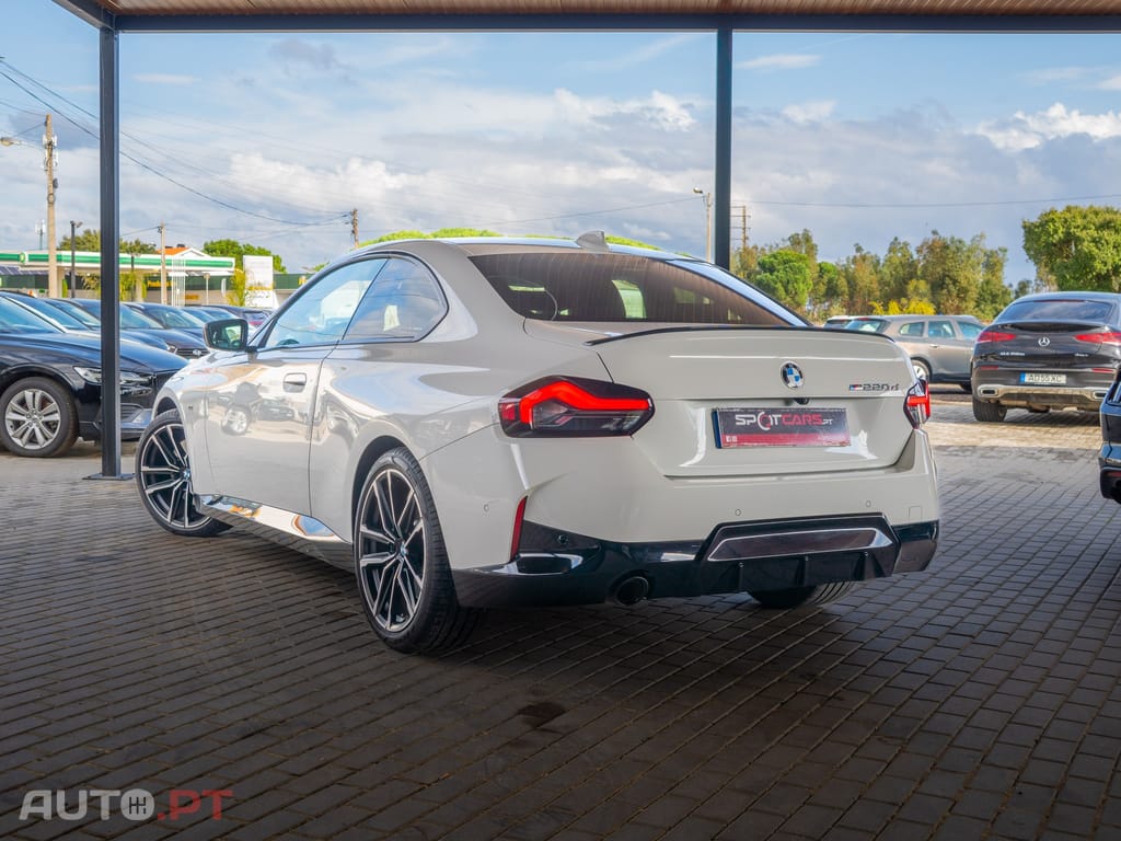 BMW 220 d Pack Desportivo M Auto