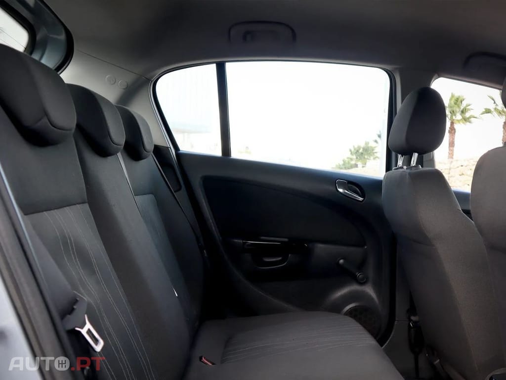 Opel Corsa 1.2 Enjoy Easytronic