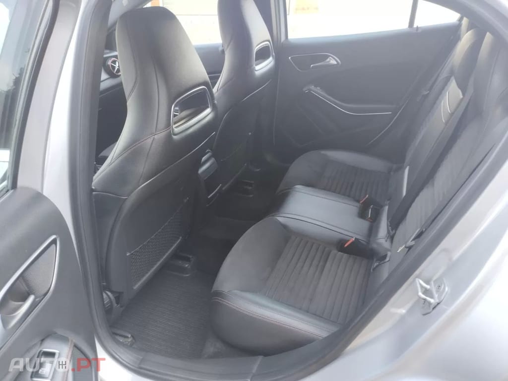 Mercedes-Benz GLA 180 CDI AMG Line