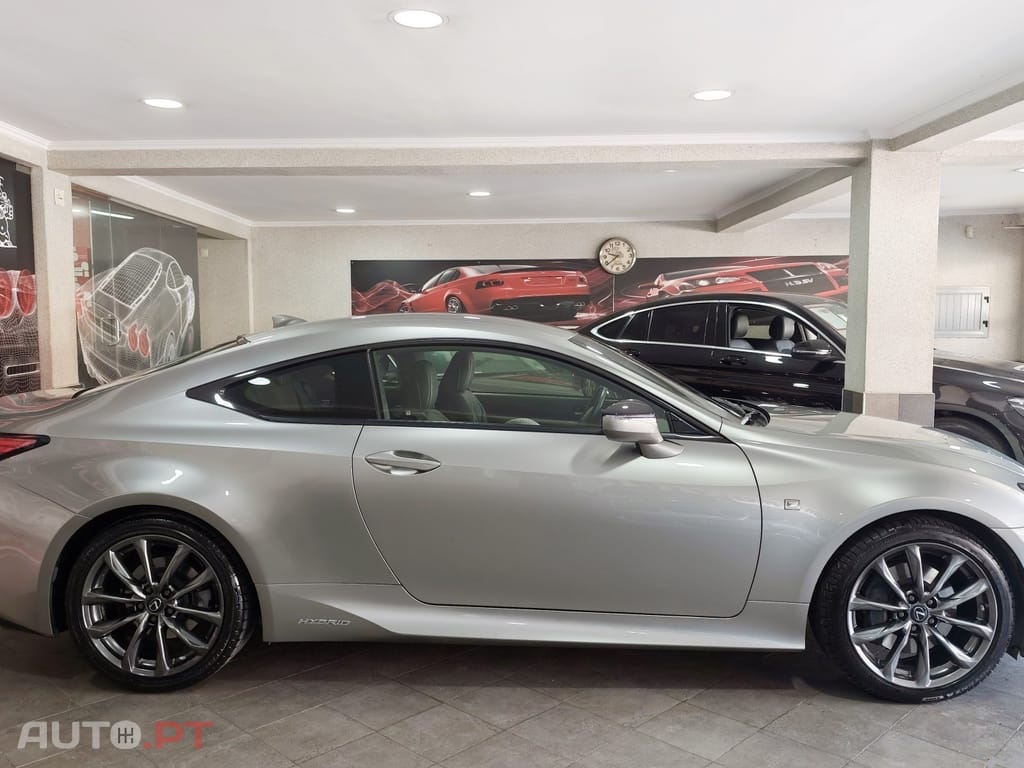Lexus RC F Sport+