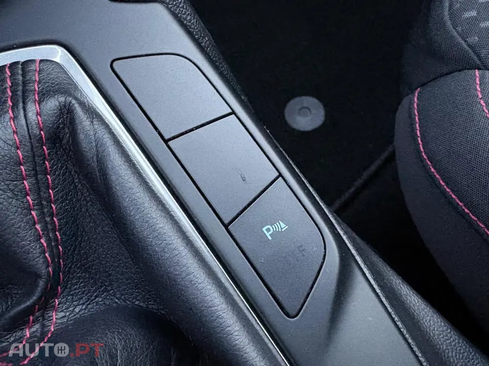 Ford Focus SW 1.0 EcoBoost ST-Line