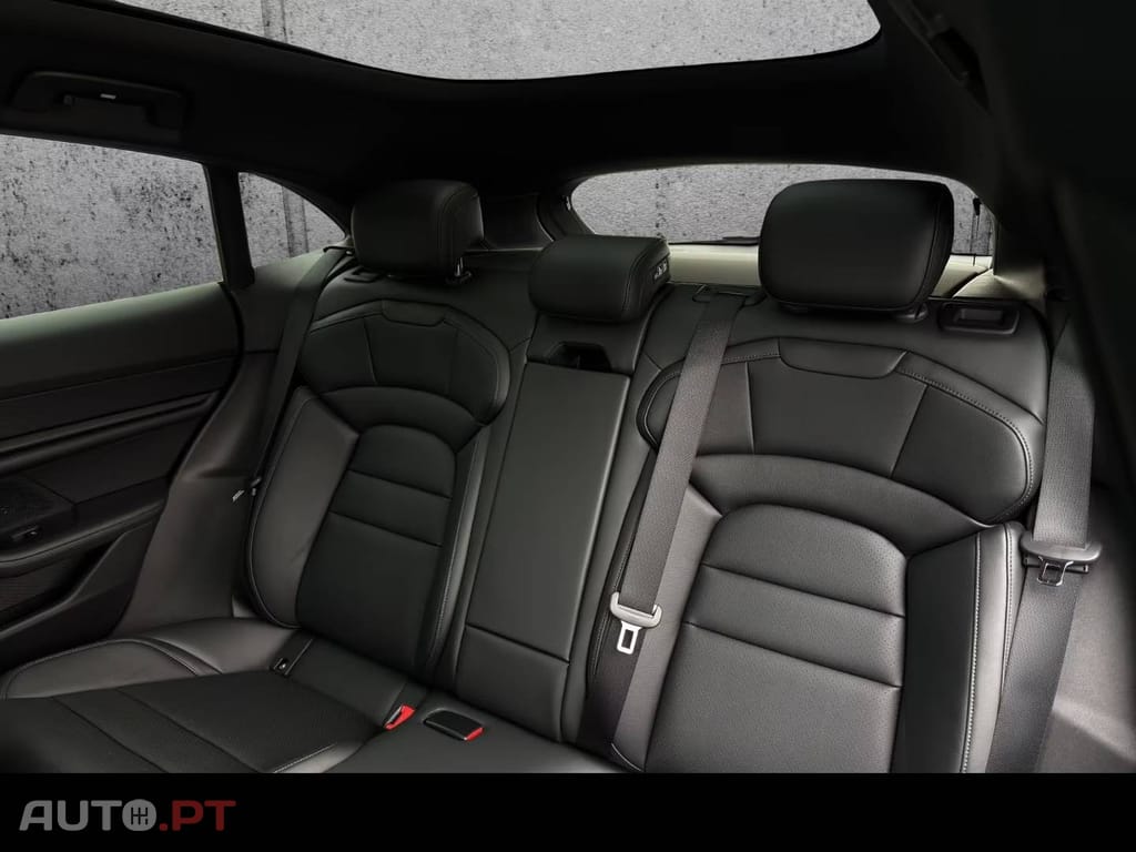 Porsche Taycan Bose