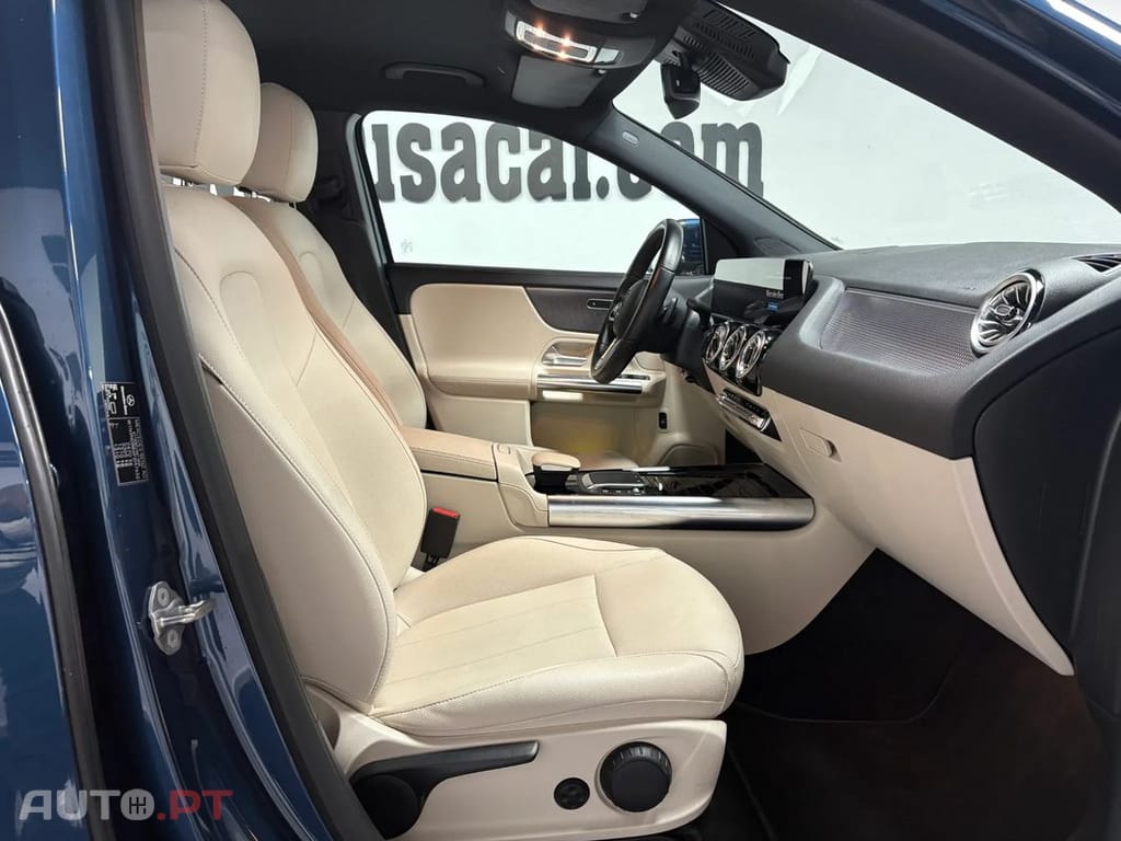 Mercedes-Benz EQA 250