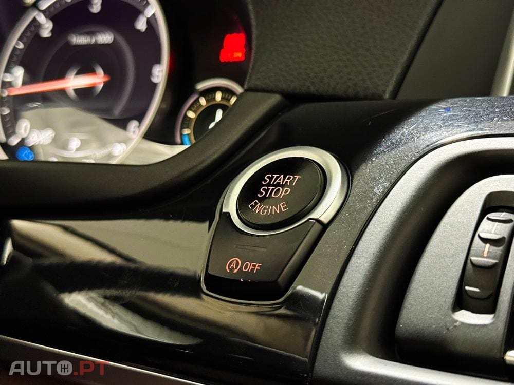 BMW 520 d Pack Desportivo M Auto