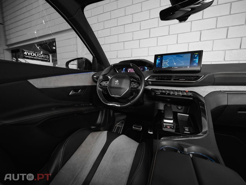 Peugeot 3008 1.6 Hybrid GT e-EAT8