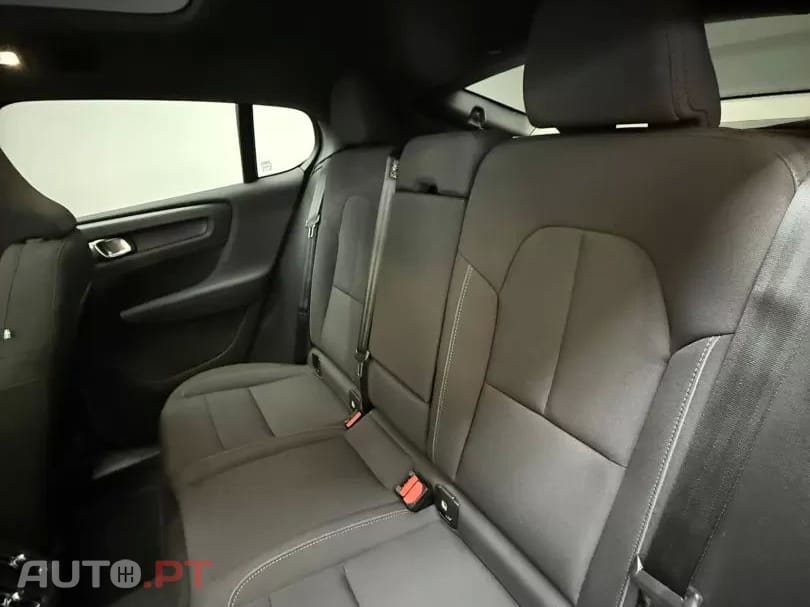 Volvo C40 69kwh recharge ultimate
