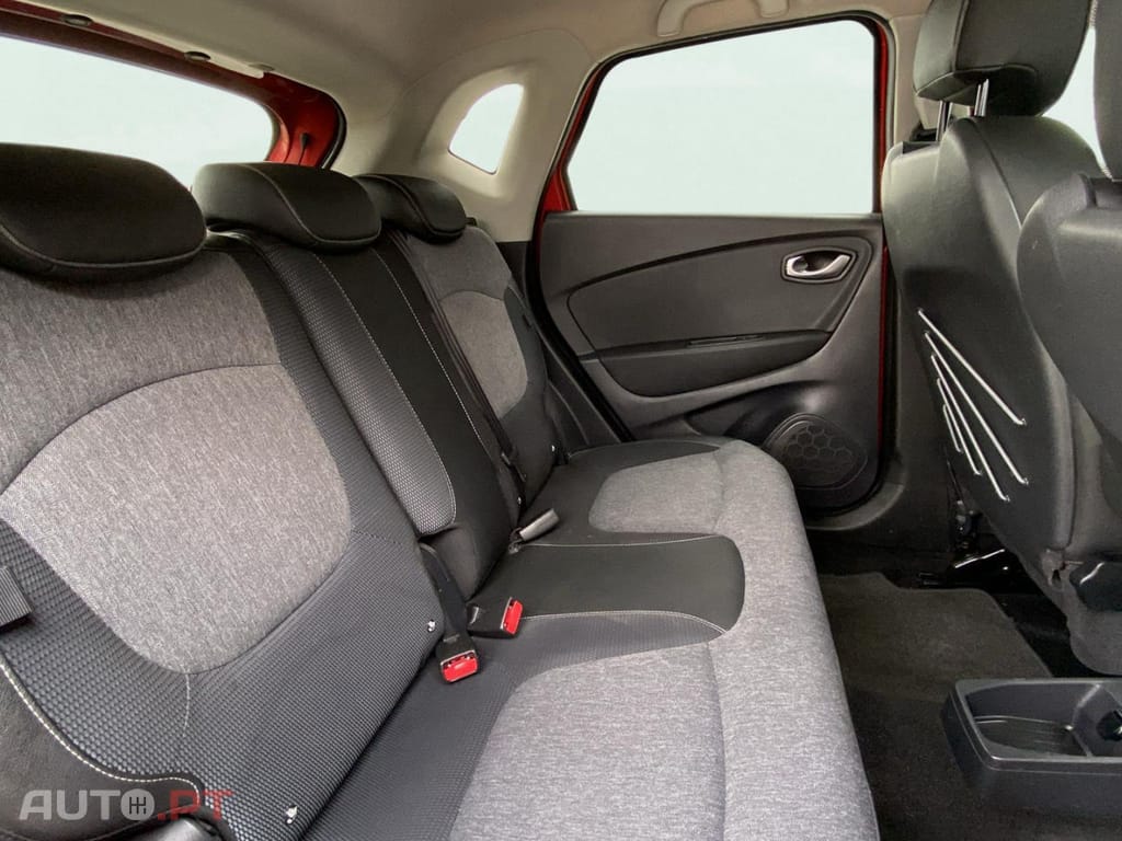 Renault Captur 1.2 TCe Exclusive EDC