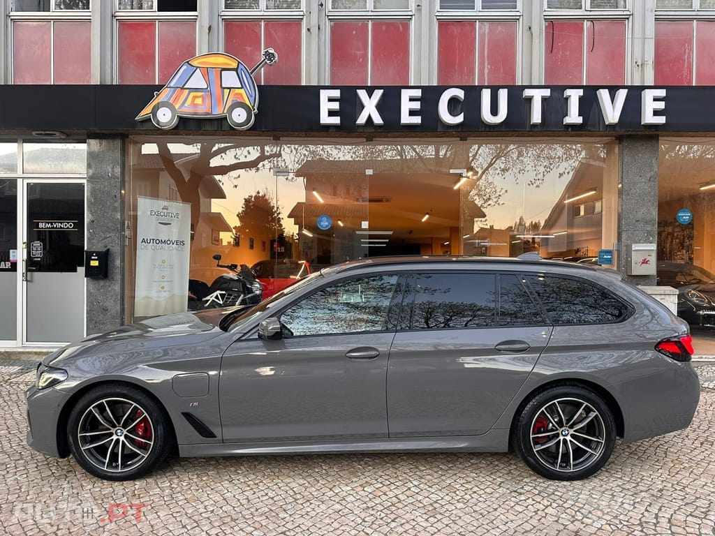 BMW 530 e Pack Desportivo M