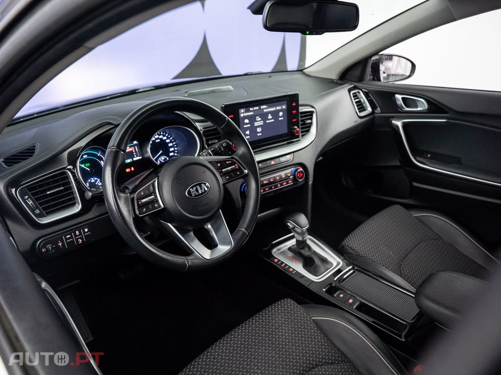 Kia Ceed SW 1.6 GDi PHEV Drive 6DCT