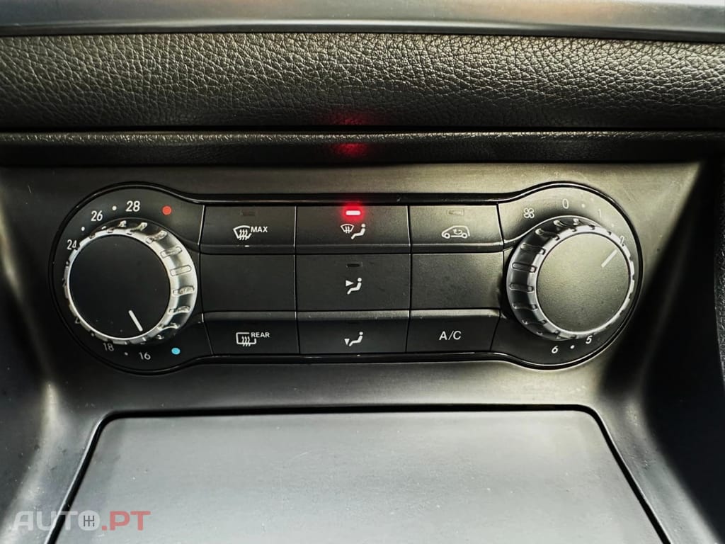 Mercedes-Benz CLA 180 d Shooting Brake