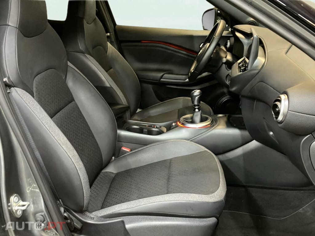 Nissan Juke 1.0 DIG-T 114 N-Connecta