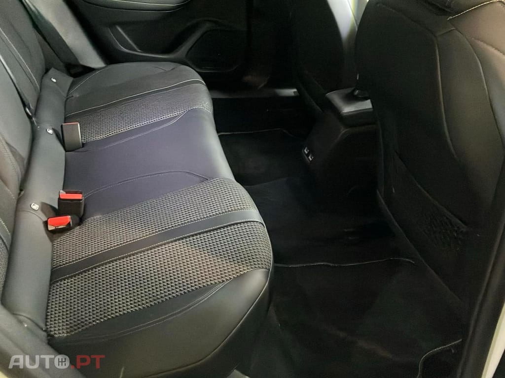 Peugeot 2008 1.2 PureTech GT