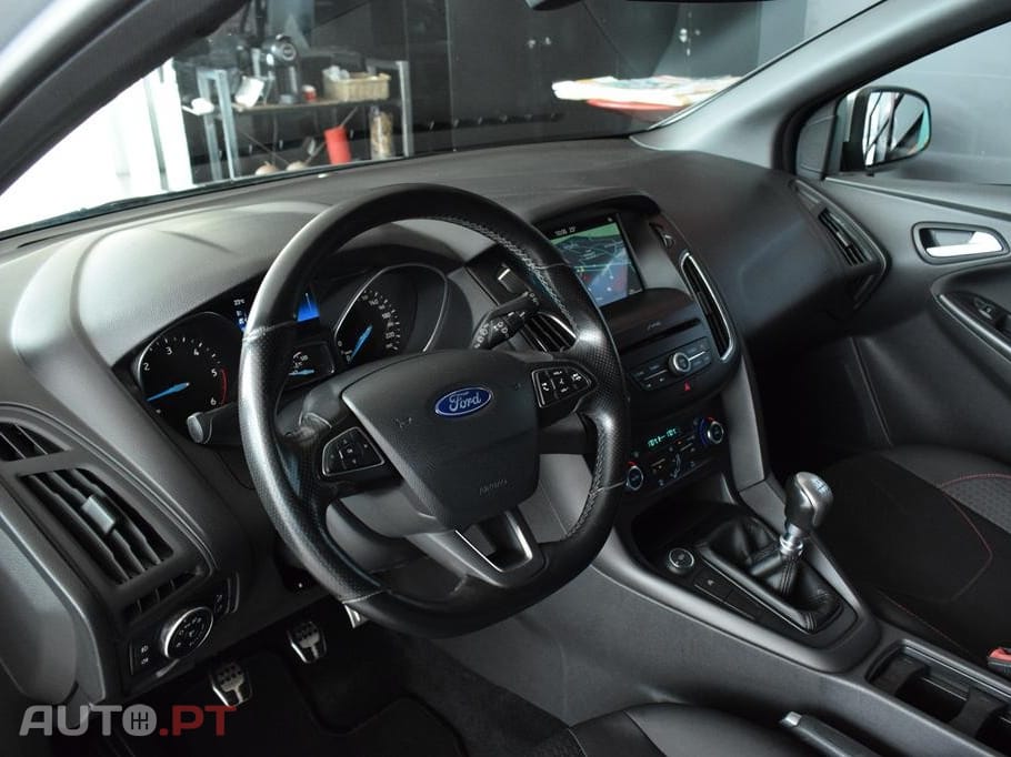 Ford Focus 1.5 TDCi ST-Line