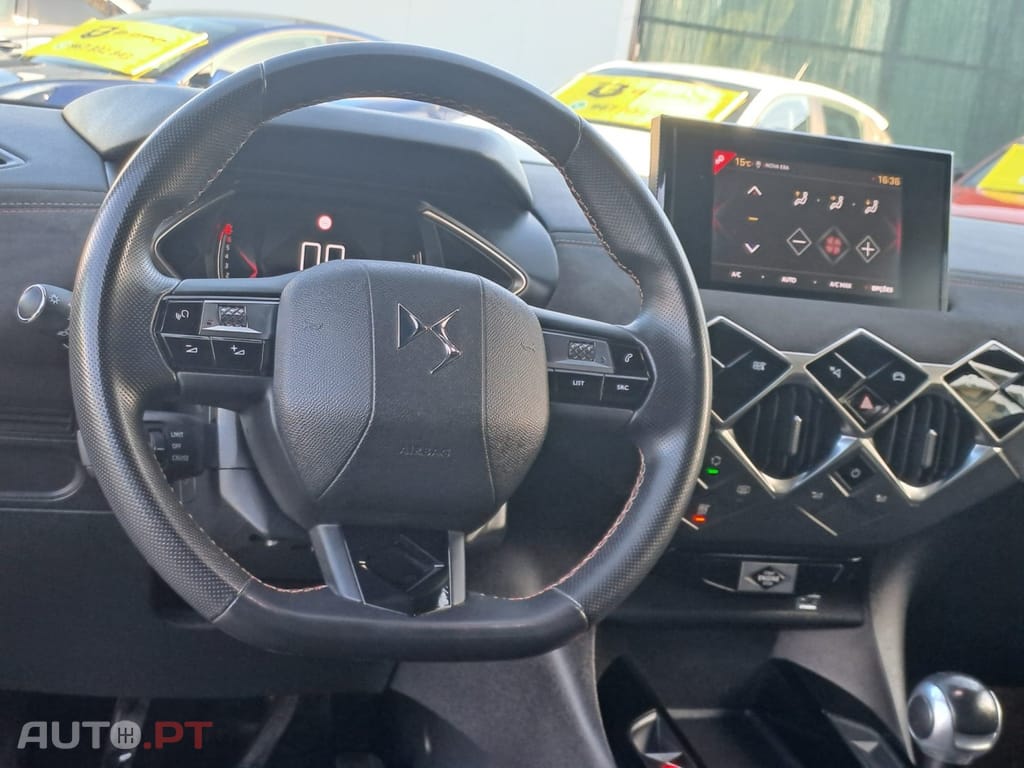 DS DS3 Crossback PureTech 100 PERFORMANCE LINE
