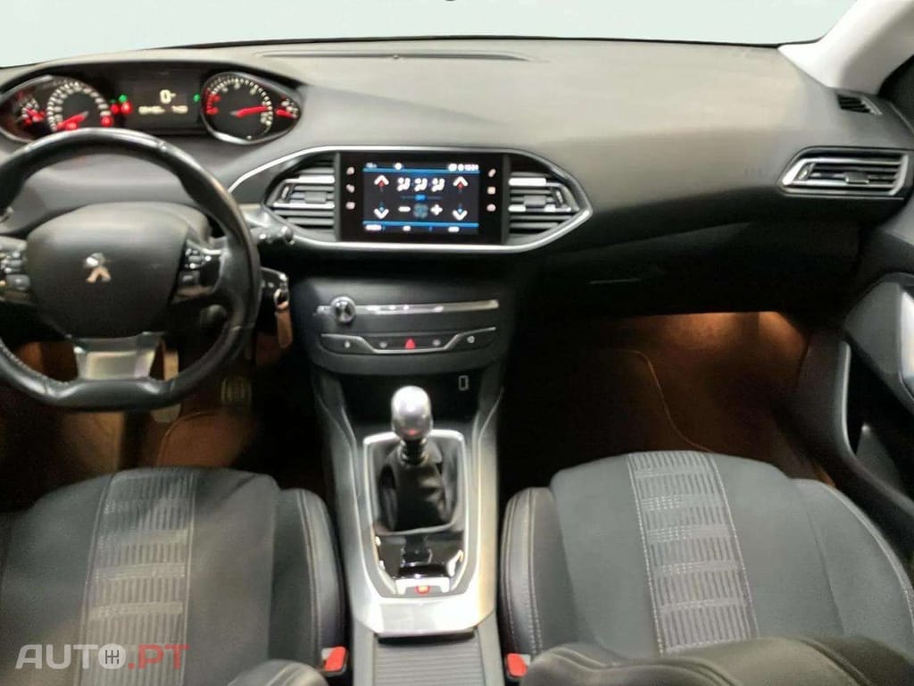 Peugeot 308 1.5 BlueHDi Allure