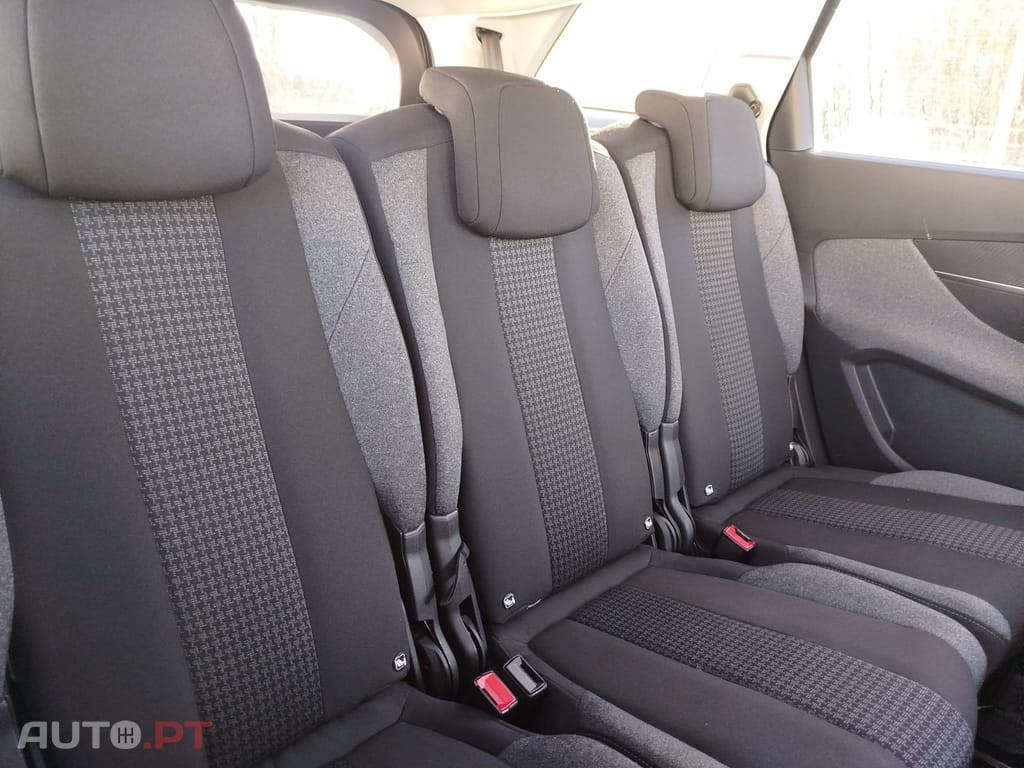 Peugeot 5008 1.6 BlueHDi Crossway EAT6