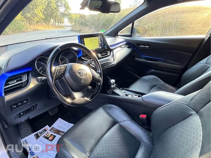 Toyota C-HR 1.8 Hybrid