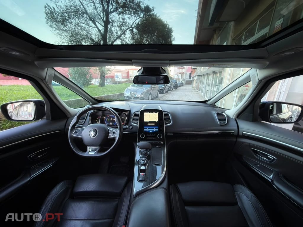 Renault Espace 1.6 dCi Initiale Paris EDC