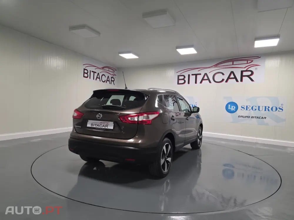 Nissan Qashqai 1.5 dCi N-Connecta Led