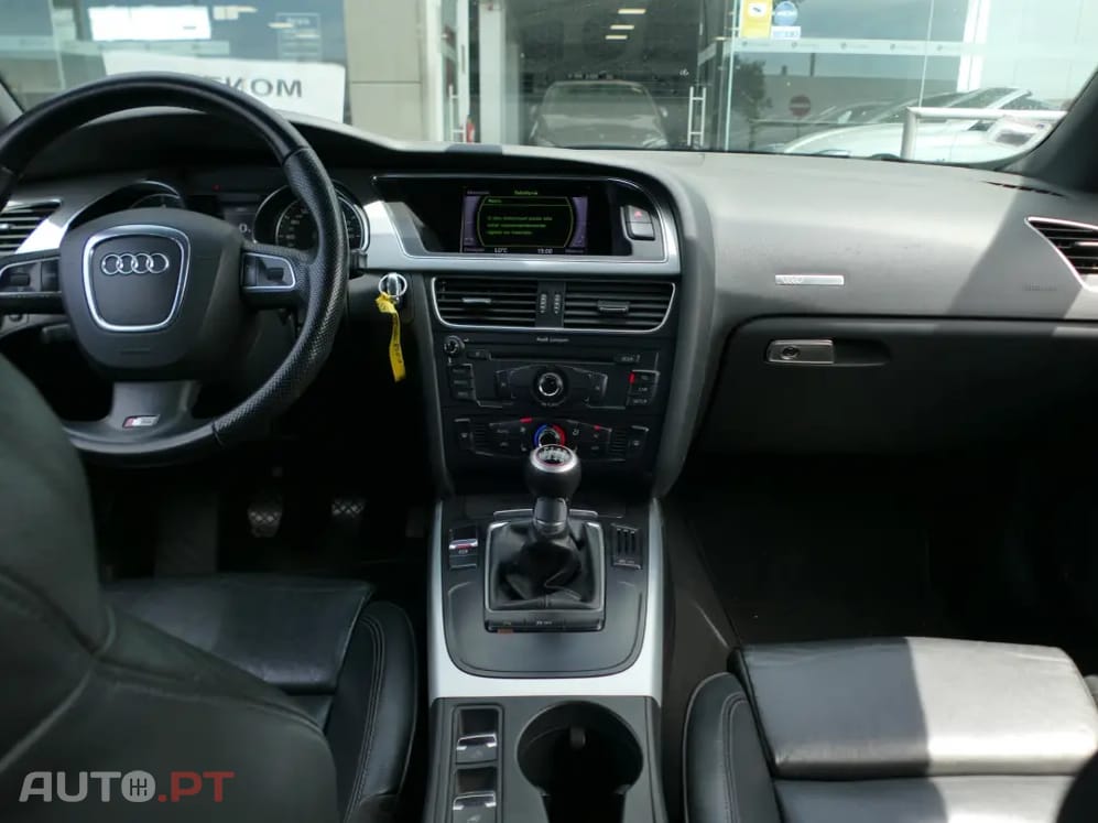 Audi A5 2.0 TDi S-line