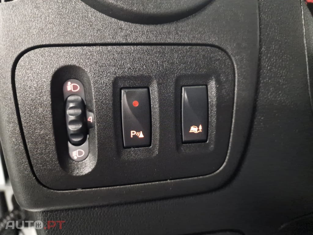 Renault Master L2H2 3.5T 2.3 DCI 130CV IVA DEDUTIVEL