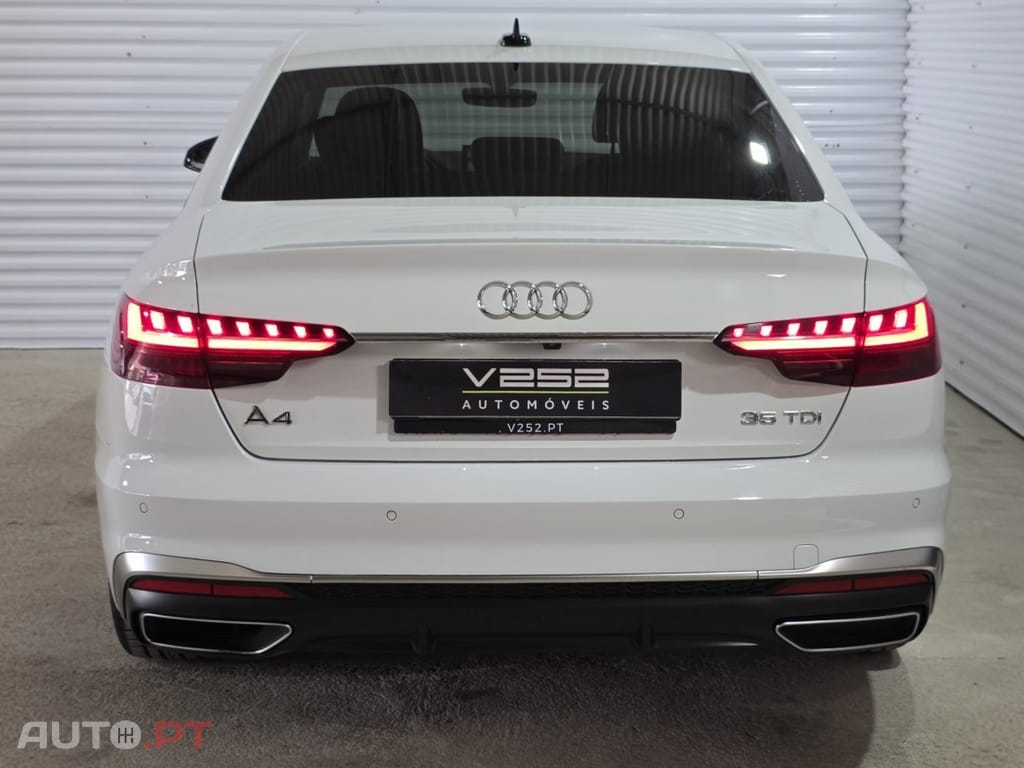 Audi A4 35 TDI S line S tronic