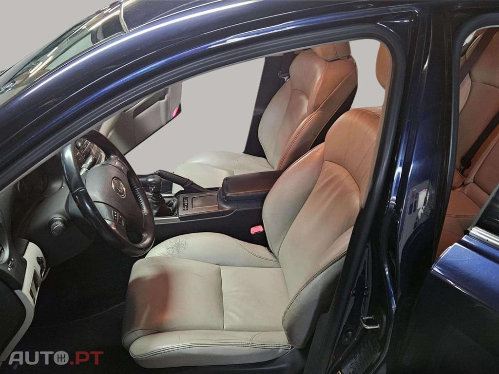Lexus IS 220 d Executive 5G