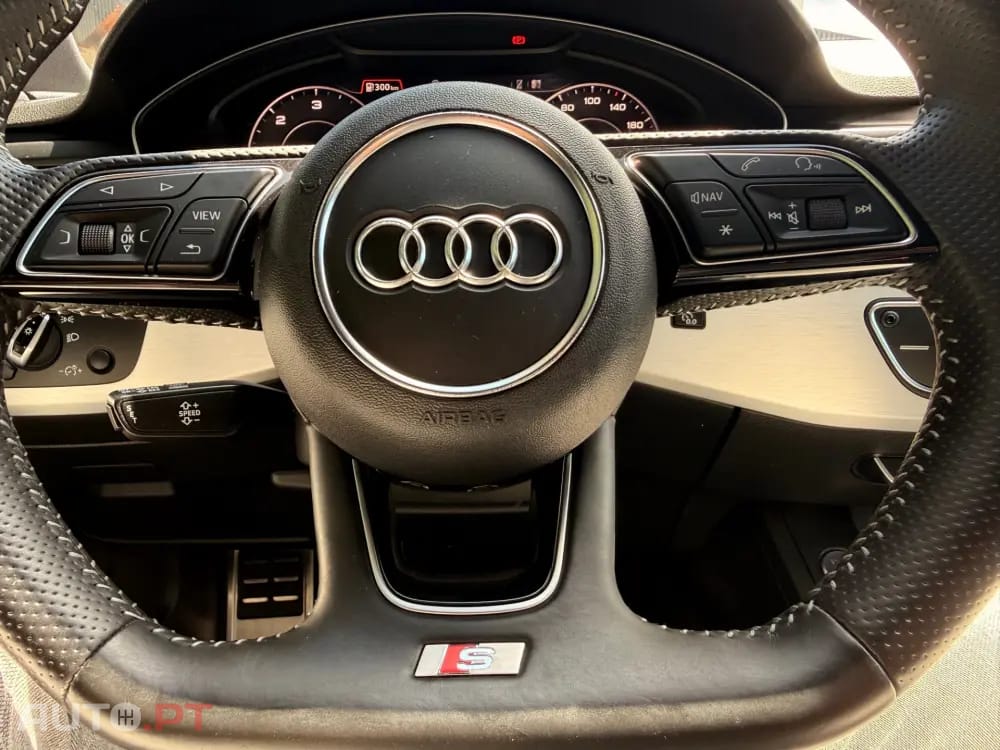 Audi A4 Avant 2.0 TDI DPF S line Sport Pack