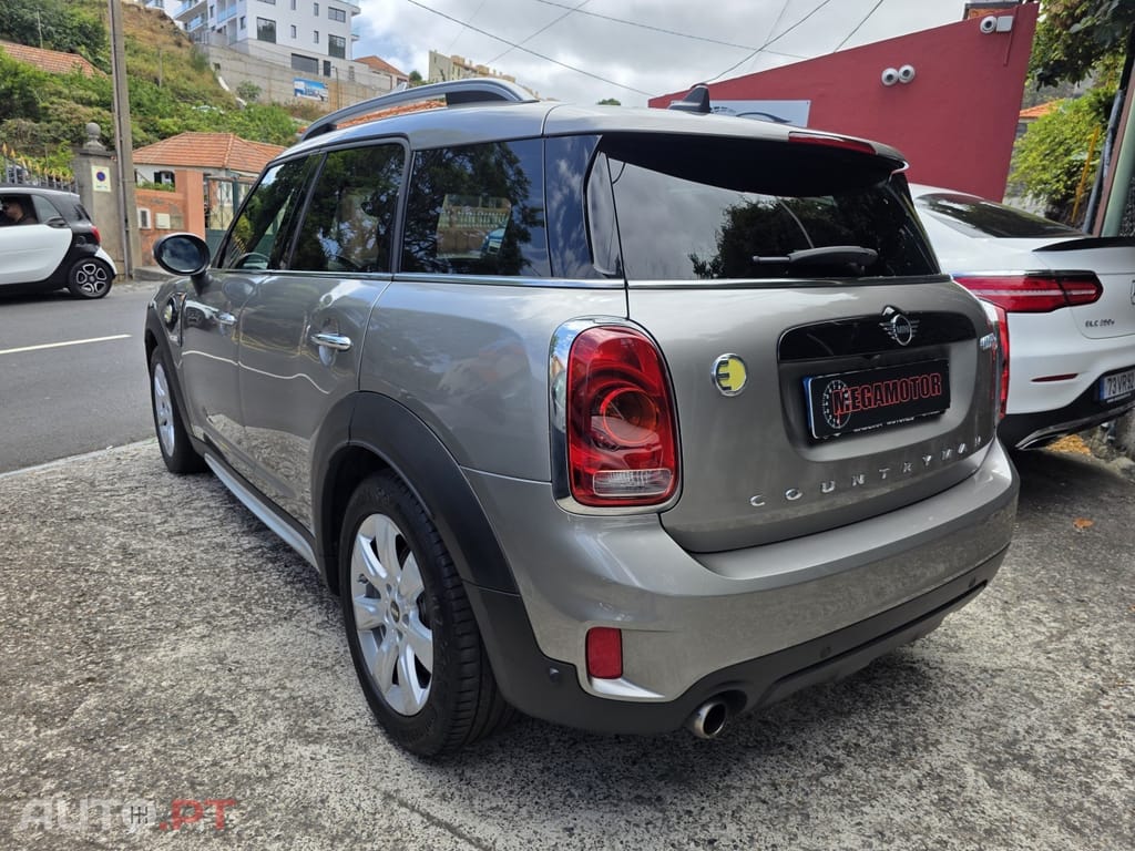 MINI Countryman Cooper SE ALL4 Auto