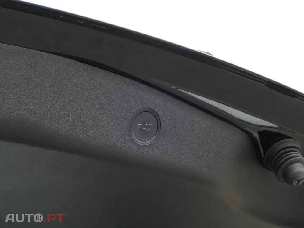 Tesla Model 3 Tração Traseira
