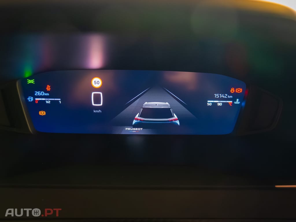 Peugeot 2008 1.2 PureTech Allure