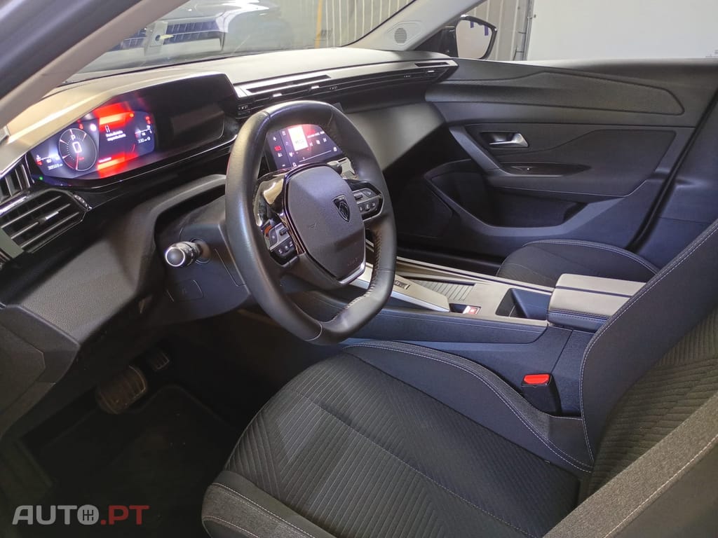 Peugeot 308 1.5 BlueHDi Active EAT8